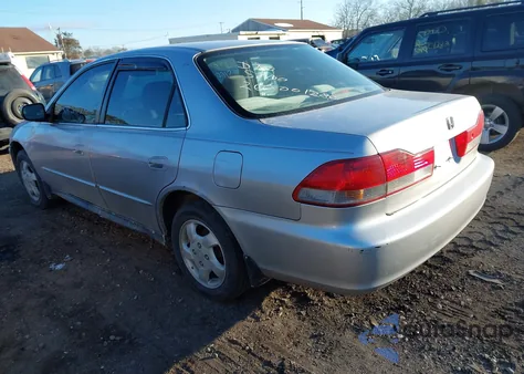 2001 Honda Accord Value Package from USA, damaged, VIN 1HGCF86641A076145